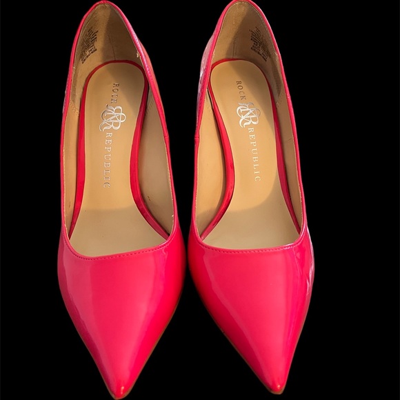 Hot pink patent leather heels size 8 - Picture 1 of 2